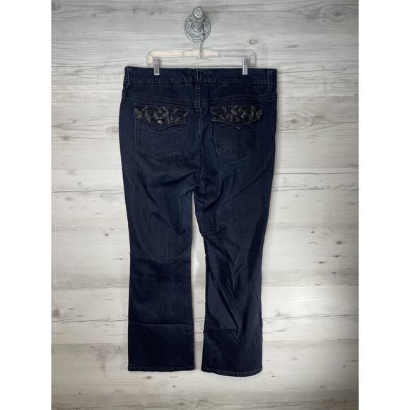 Melissa McCarthy Seven7 Jeans Womens 18 Dark Wash Blue Bootcut Stretch Plus - Picture 7 of 12